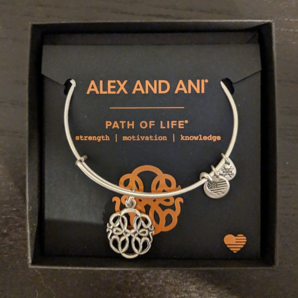 NWT Alex and Ani path of life silver bangle